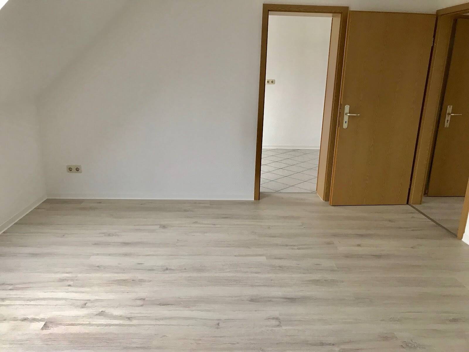 +++ moderne Einbauküche hat Sie auch +++ Dusche +++ – Chemnitz – Vorschaubild 6