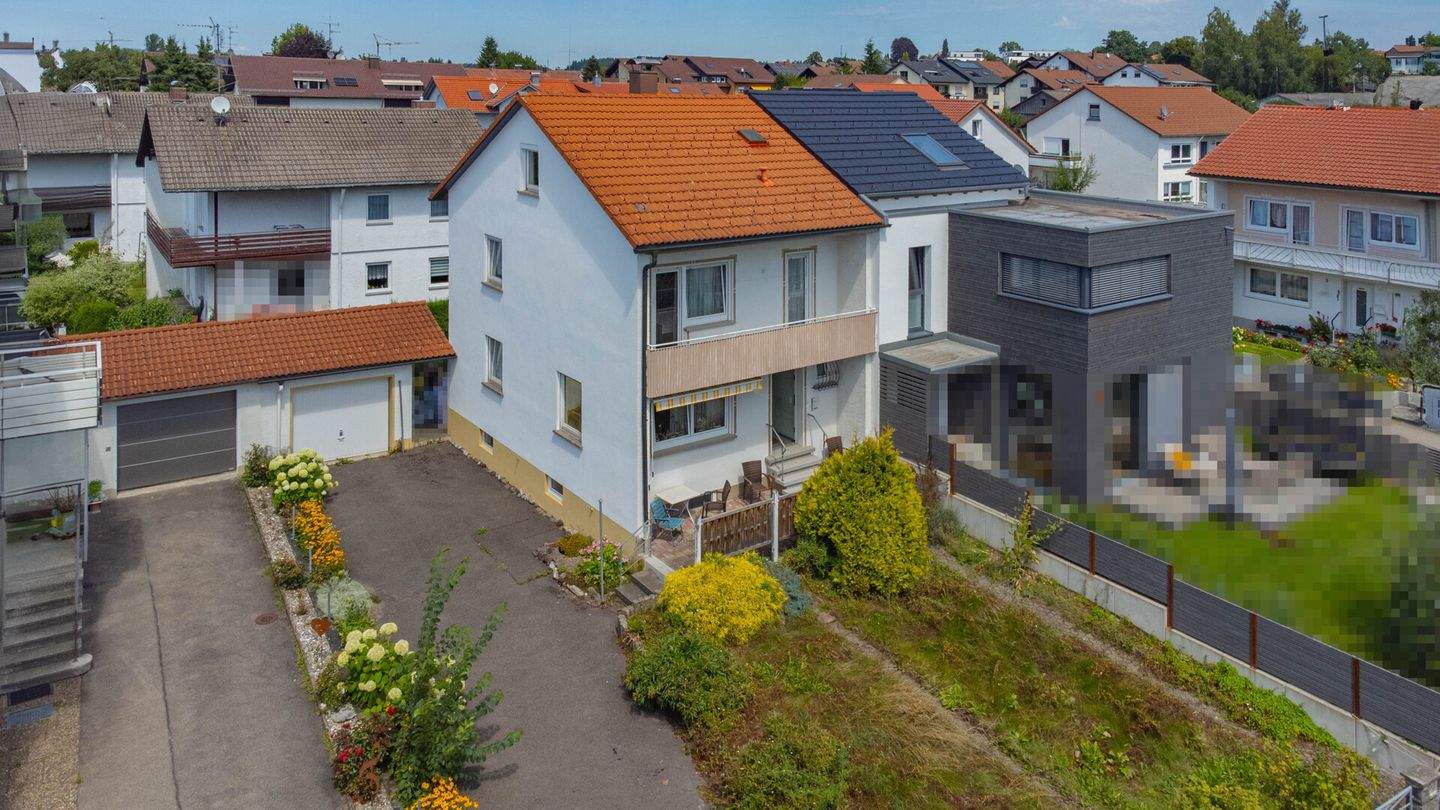 Familienfreundliche Doppelhaushälfte in ruhiger, zentrumsnaher Lage von Kißlegg – Kißlegg – Bild 1 von 9
