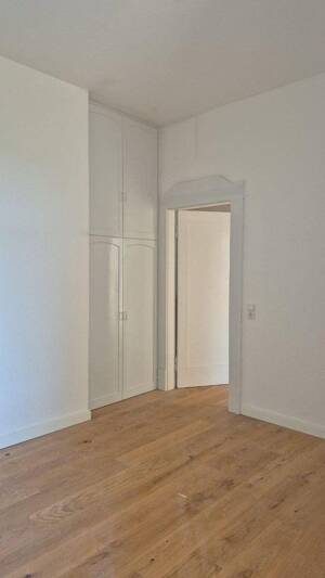 Bremen-Schwachhausen | Exklusive 4-Zimmer-Altbauwohnung, 105 m², 2 Balkone, provisionsfrei – 28209 Bremen – Vorschaubild 7