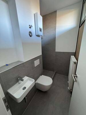 Sanierte 1-Zimmer- Whg. in Erlangen mit Balkon – 91056 Erlangen – Vorschaubild 9