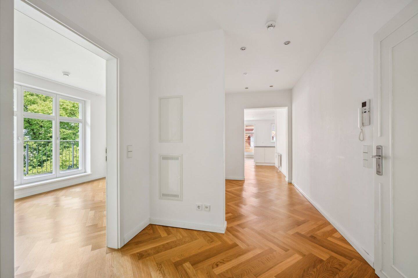Stilvolles Penthouse in privilegierter Parklage. – Berlin – Vorschaubild 8