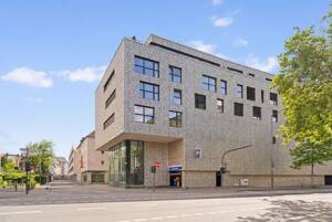 2-Zimmer-Wohnung Köln Innenstadt - Balkon, Stellplatz mit Wallbox, Aufzug | Friesenplatz "Magnus31"