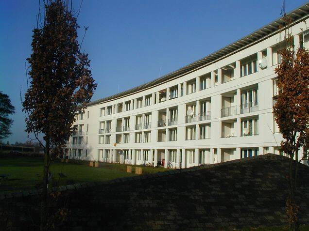 Renovierte 2-Zimmer-Wohnung mit Balkon - Wohnberechtigungsschein erforderlich!