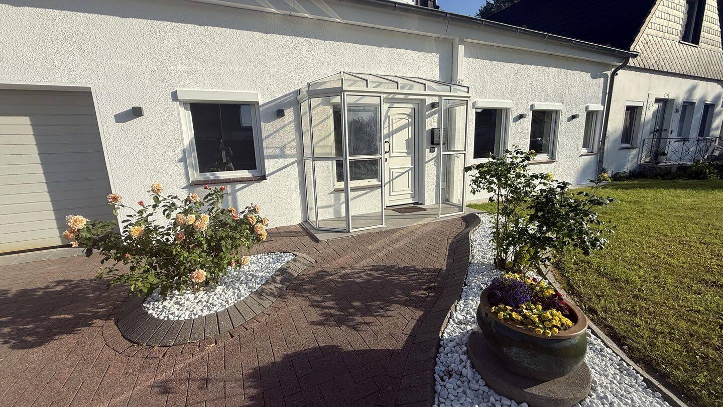 Modernisiertes Haus mit gr. Wintergarten – Kiel – Vorschaubild 5