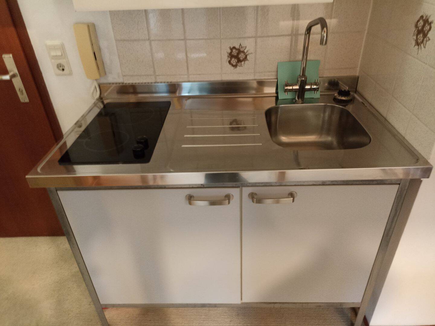 Möblierte 1 Zi.-Wohnung in Toplage – Erlangen – Vorschaubild 2