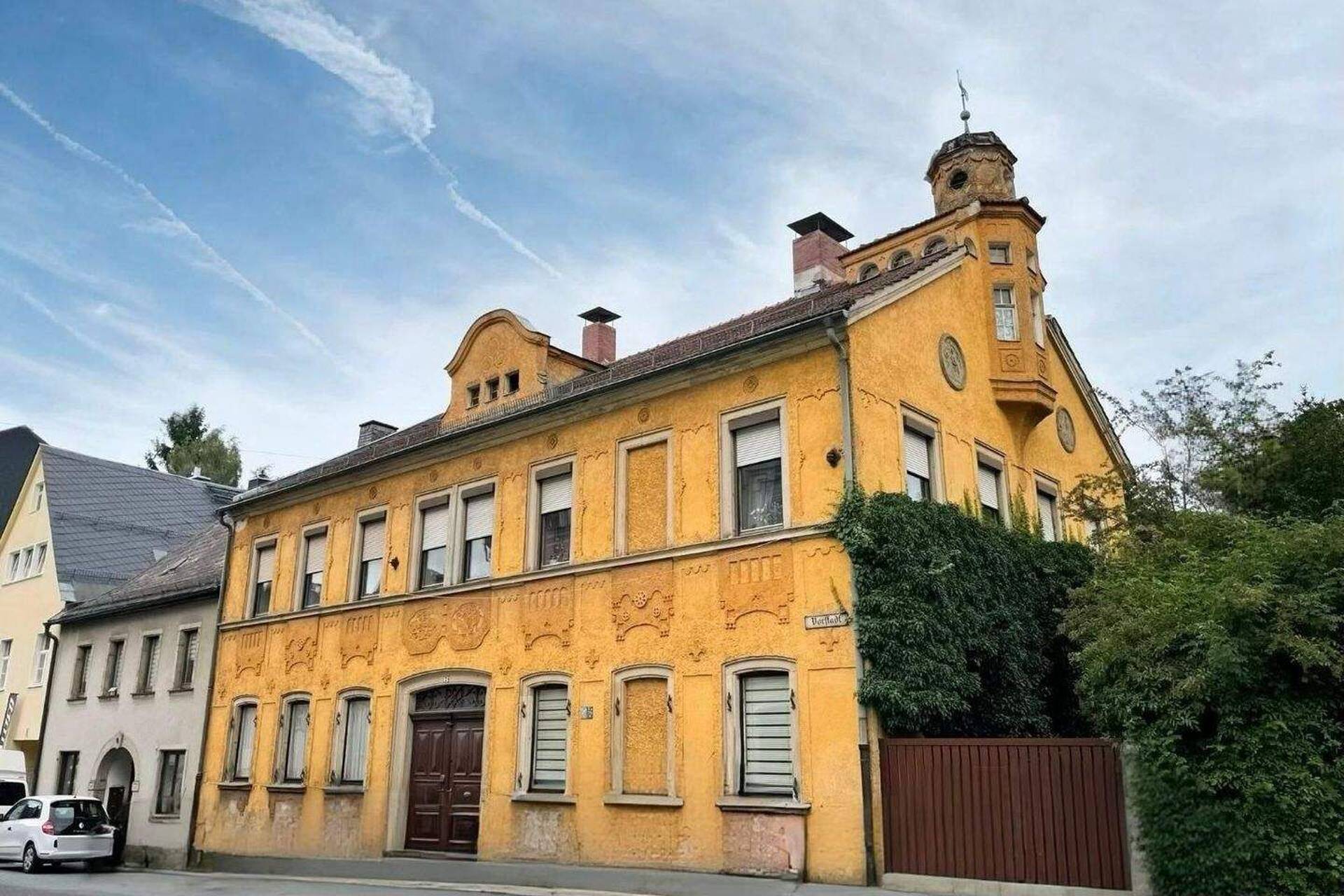 Haus in 95028 Hof mit 298 m² kaufen