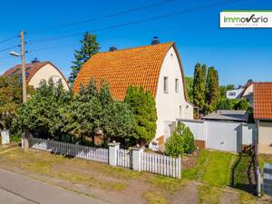 Einfamilienhaus mit großem Grundstück und Ausbaureserve in absolut ruhiger Feldrandlage! – 39122 Magdeburg – Vorschaubild 2