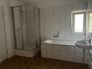 4-Zimmer-Wohnung in Schonnebecker Str. 121, WE1, 45884 Gelsenkirchen-Süd. – 45884 Gelsenkirchen – Vorschaubild 4