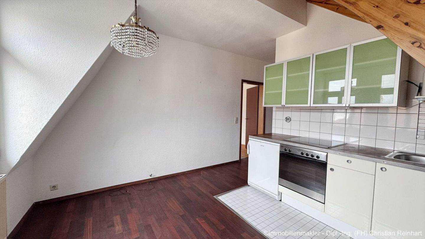 *** schöne Maisonette Wohnung mit Dachterrasse in zentraler Lage *** – Nürnberg – Vorschaubild 4