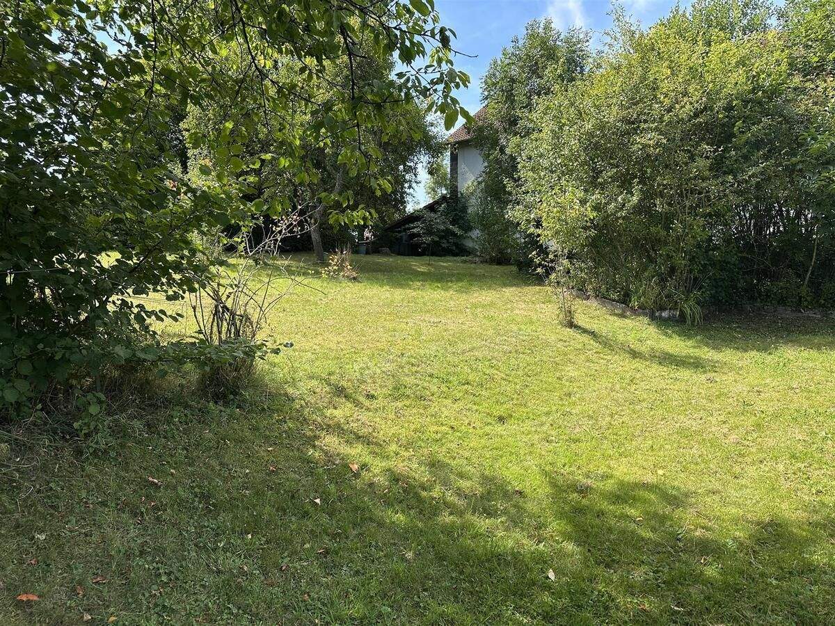 Charmantes Mehrfamilienhaus in zurückgezogener Lage – Reichenbach – Vorschaubild 4