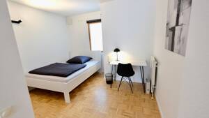 * Wunderschöne 2-Zi-Wohnung mit Balkon * Top möbliert * Nähe Marienplatz * – 70199 Stuttgart – Vorschaubild 4