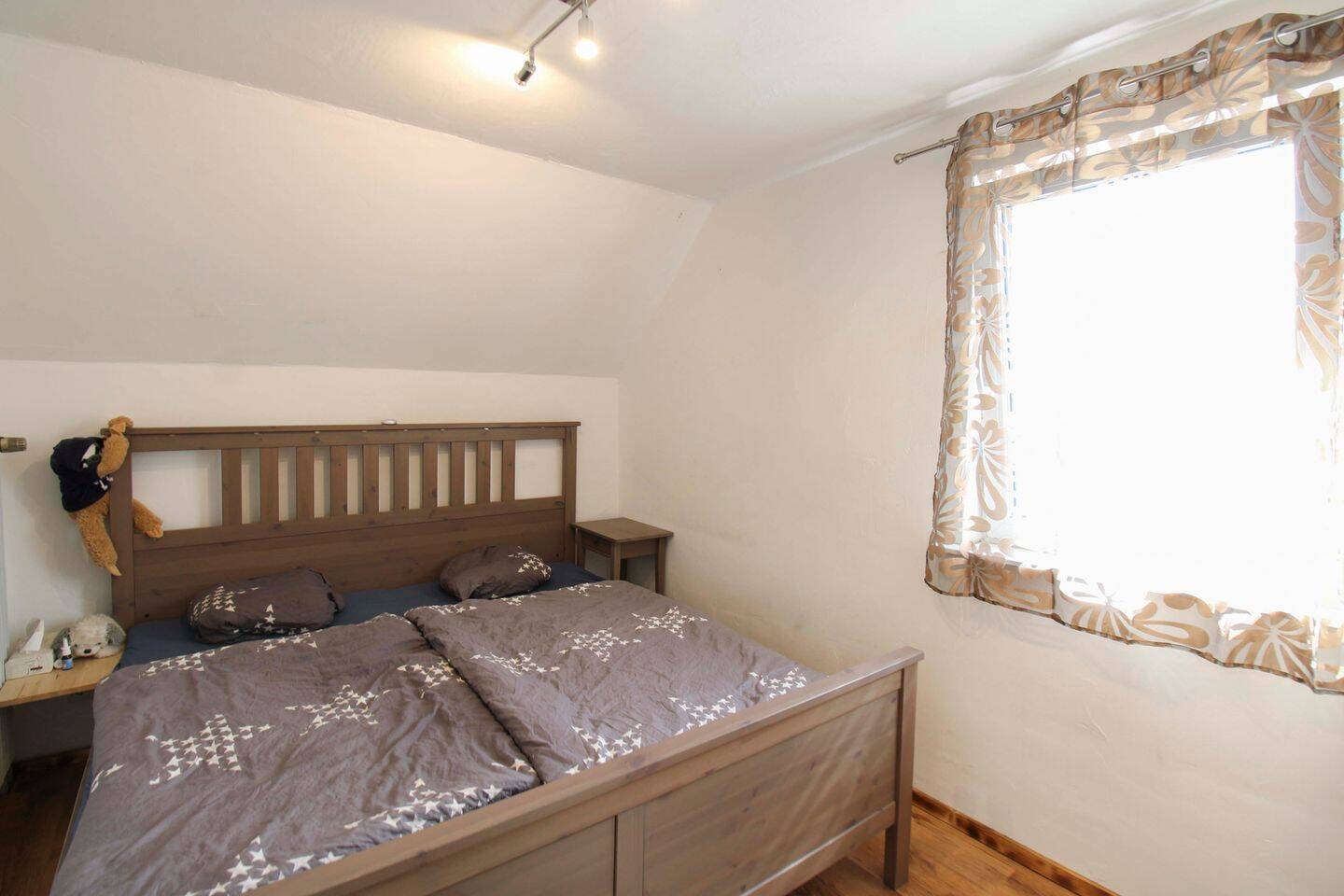 Ihr neues Zuhause: Zentral in Herborn mit Charme und Gestaltungsspielraum in Herborn – Herborn – Vorschaubild 6