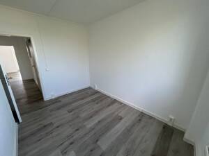 Genau das Richtige! Helle 3-Zimmer-Wohnunt mit großem Balkon! – 39116 Magdeburg – Vorschaubild 6