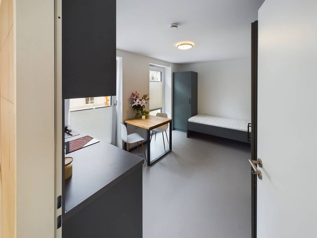 Möbliertes all-inclusive Apartment - rollstuhlgerecht | Residence Plus Spa Shower – 26122 Oldenburg – Bild 1 von 9