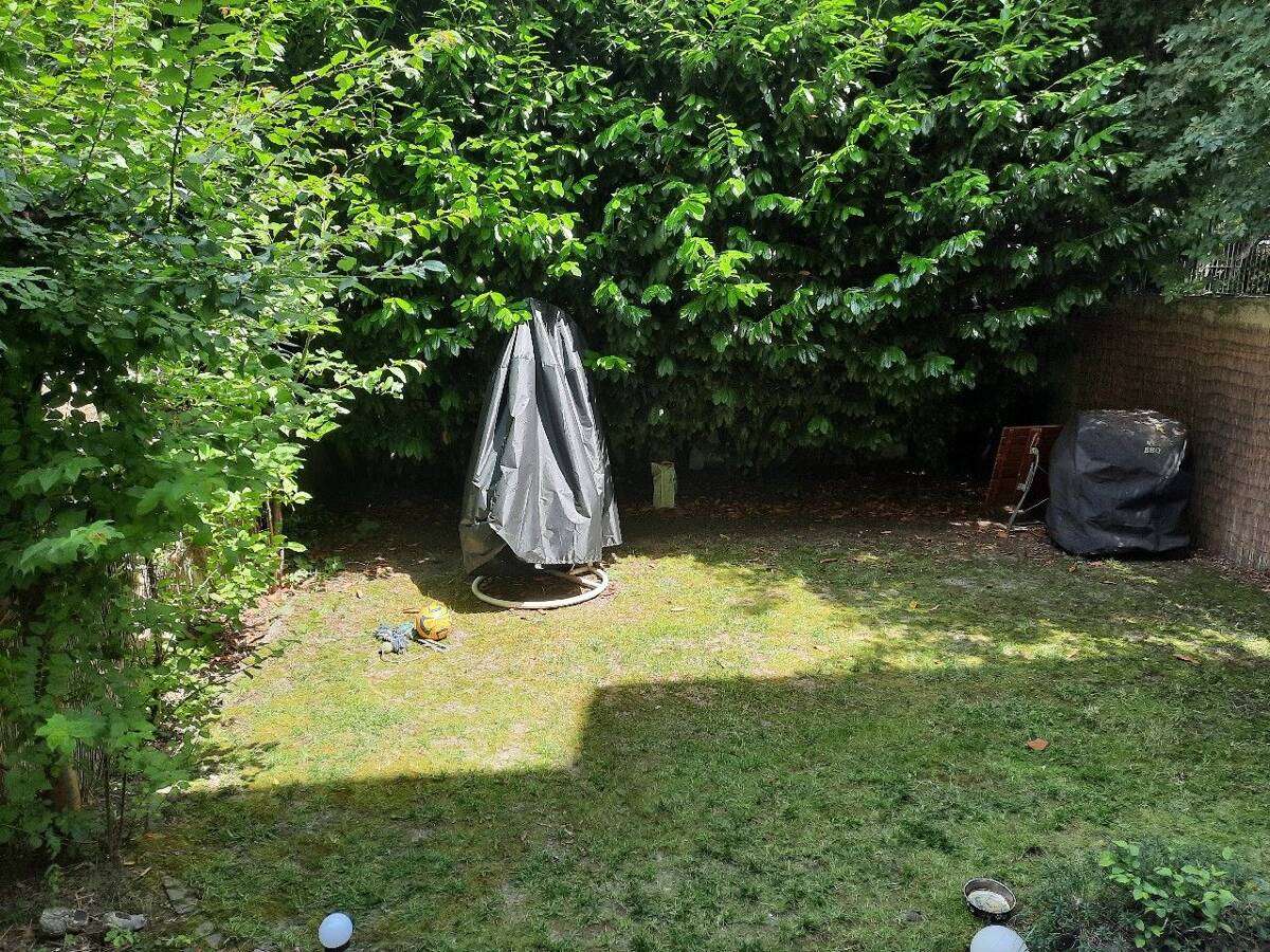 Frisch gestrichene Erdgeschosswohnung mit alleiniger Gartennutzung, sehr ruhige Seitenstraße – 45145 Essen – Bild 1 von 9