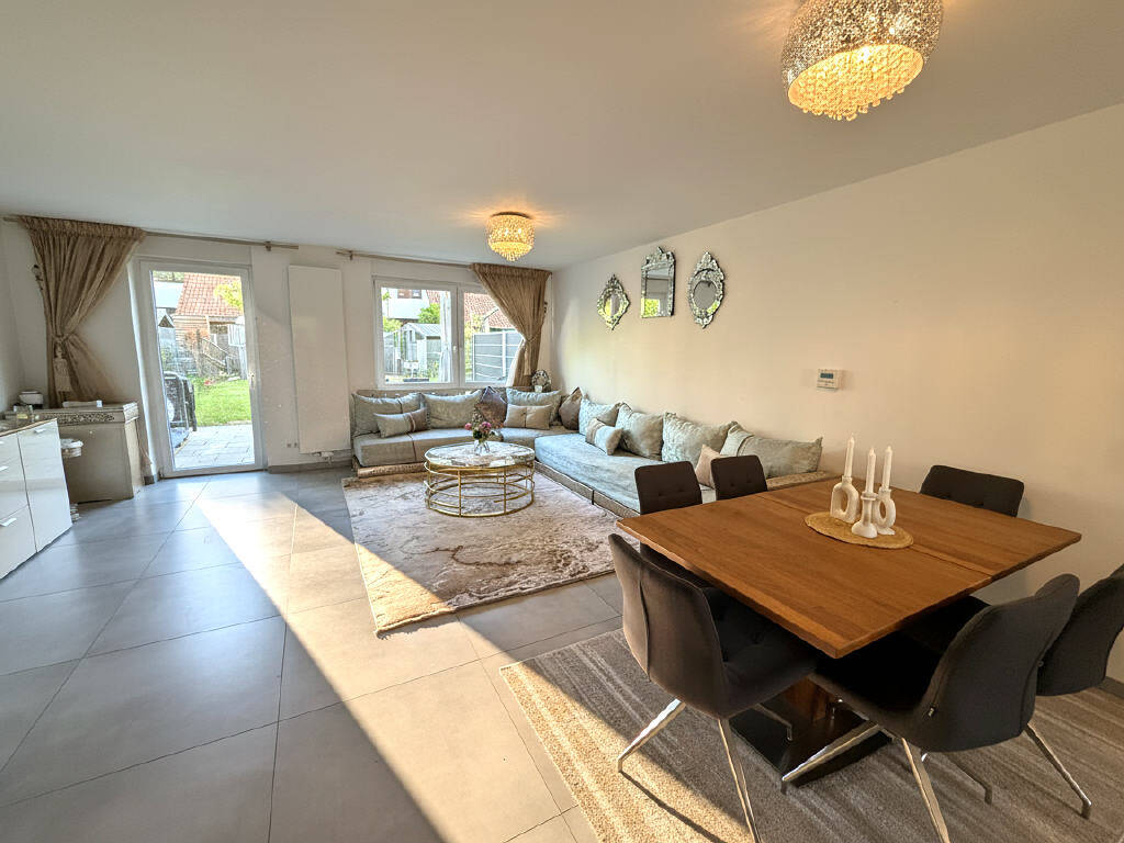 Modernes Einfamilienhaus mit sonniger Terrasse und kleinem Garten in top Lage von Bodenheim – Bodenheim – Vorschaubild 4