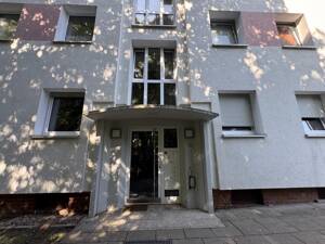 Attraktive 4-Zimmer-Wohnung mit Balkon – 28205 Bremen – Vorschaubild 3