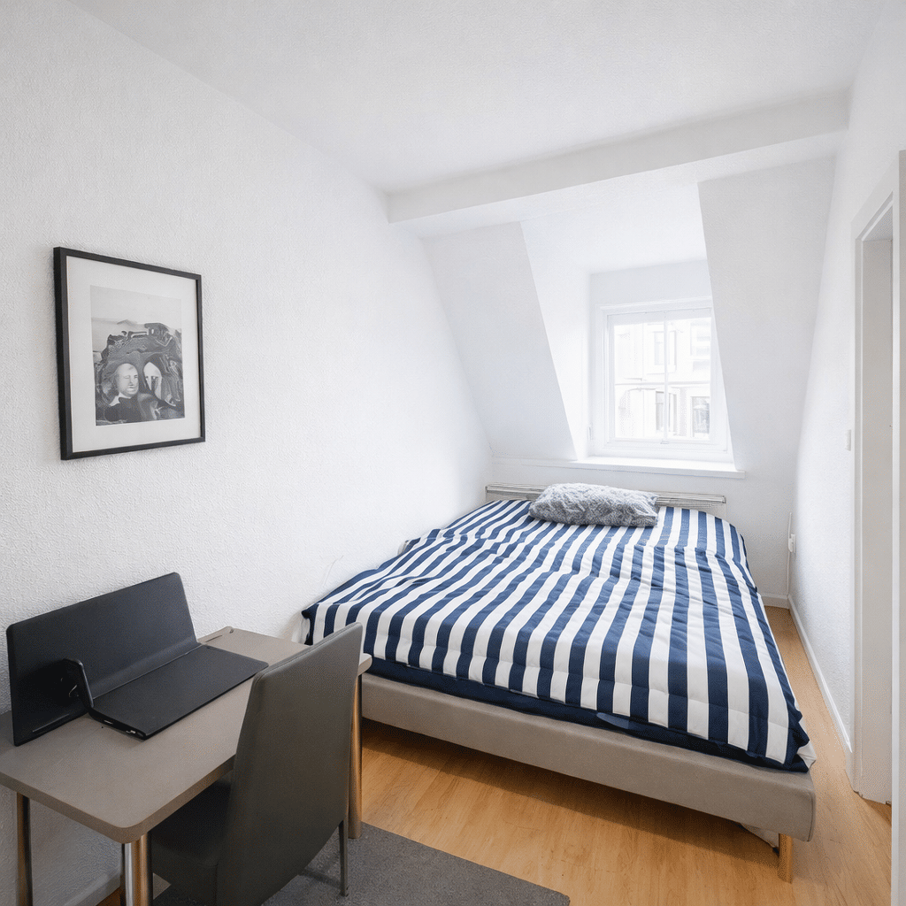 Sanierte 2-Zimmer-Wohnung in zentraler Lage von Nürnberg – Nürnberg – Vorschaubild 2