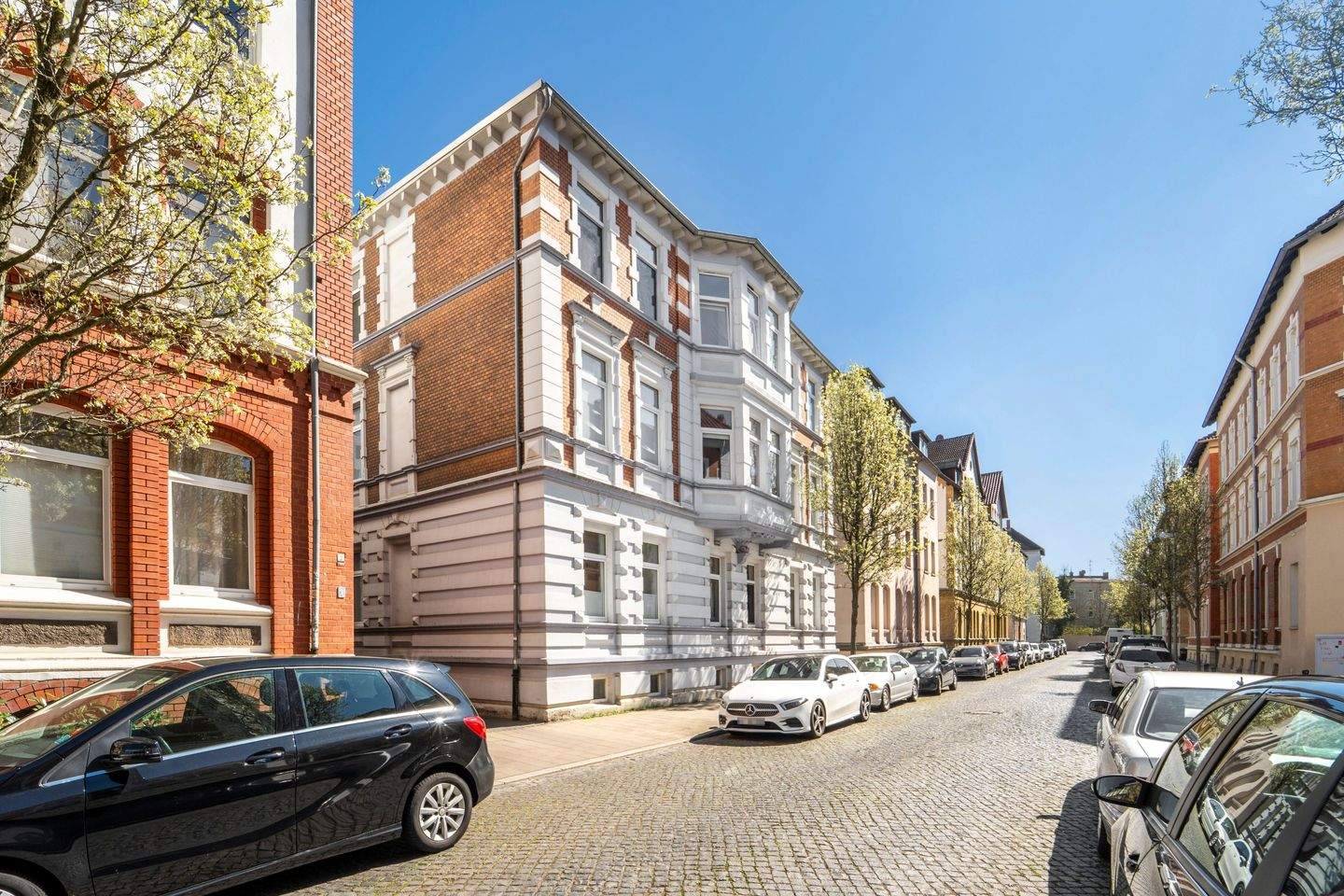 Mehrfamilienhaus mit 11 Wohneinheiten und 34 Stellplätzen – Braunschweig – Vorschaubild 3