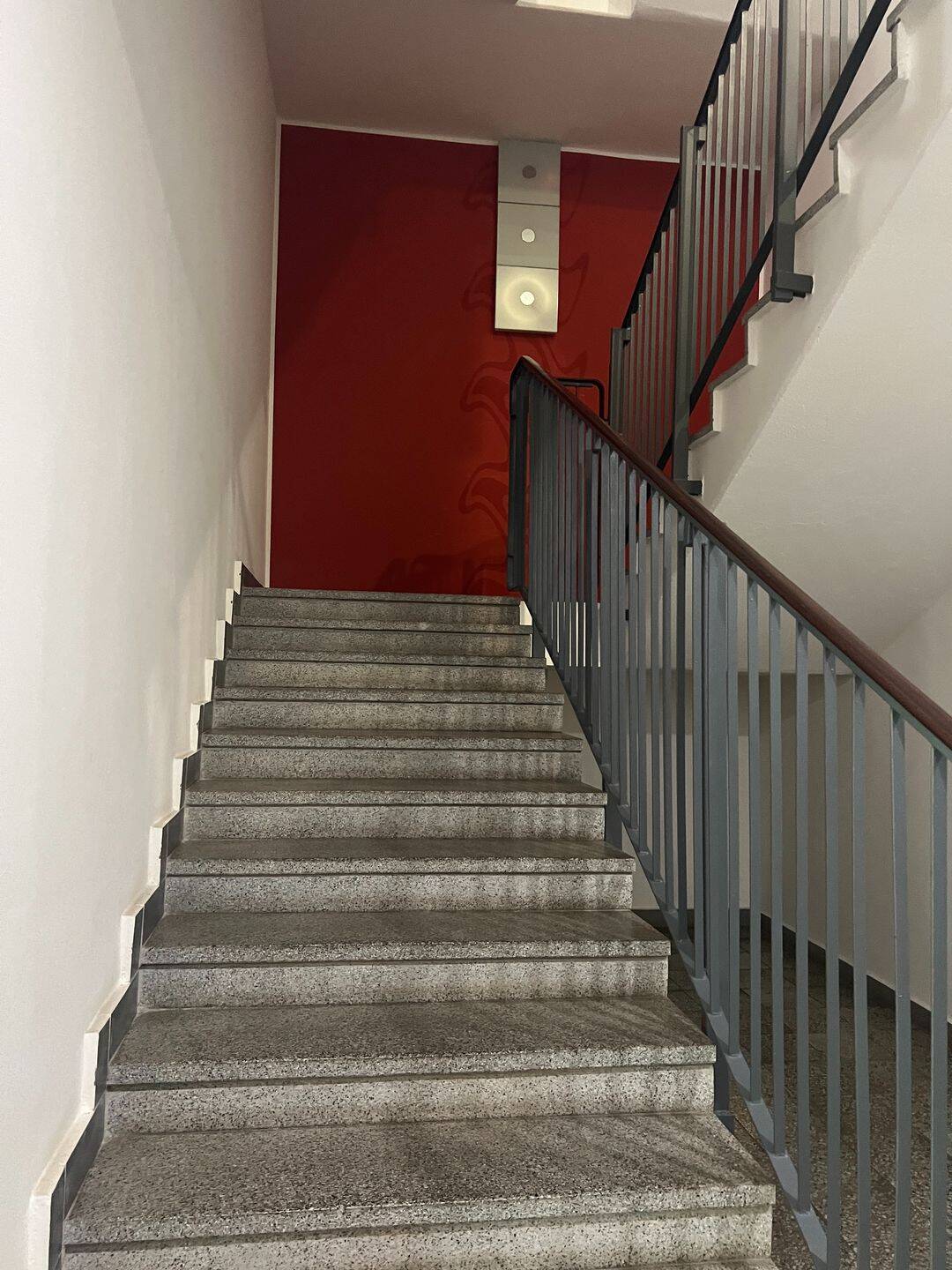 Moderne 4-Raum-Wohnung mit Balkon und zwei Bädern – Dresden – Vorschaubild 4