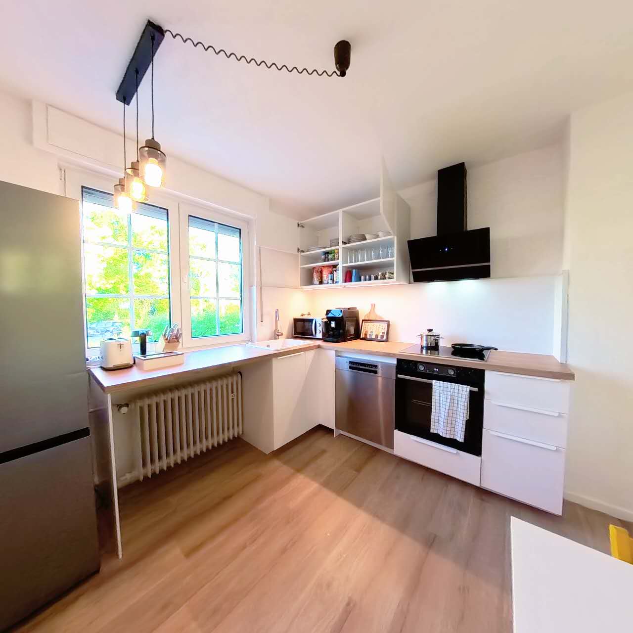 Charmantes möbliertes Eckhaus in Dreiech-4,5 Zimmer, Garten &Terrasse zu vermieten – Dreieich – Vorschaubild 6