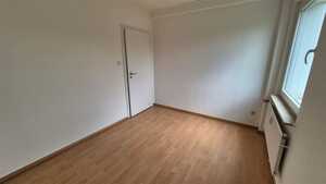 **Charmante 3-Zimmer-Wohnung in Mülheim Dümpten ab sofort verfügbar** – 45476 Mülheim an der Ruhr – Vorschaubild 9