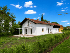 ** W10 - großzügige 2,5-Zimmer-Wohnung im Obergeschoss ** – 83404 Ainring – Vorschaubild 1