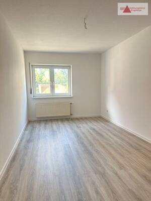 Frisch renovierte, charmante 3-Zimmer-Wohnung mit Balkon in gepflegter Wohnanlage – 8066 Zwickau – Vorschaubild 5