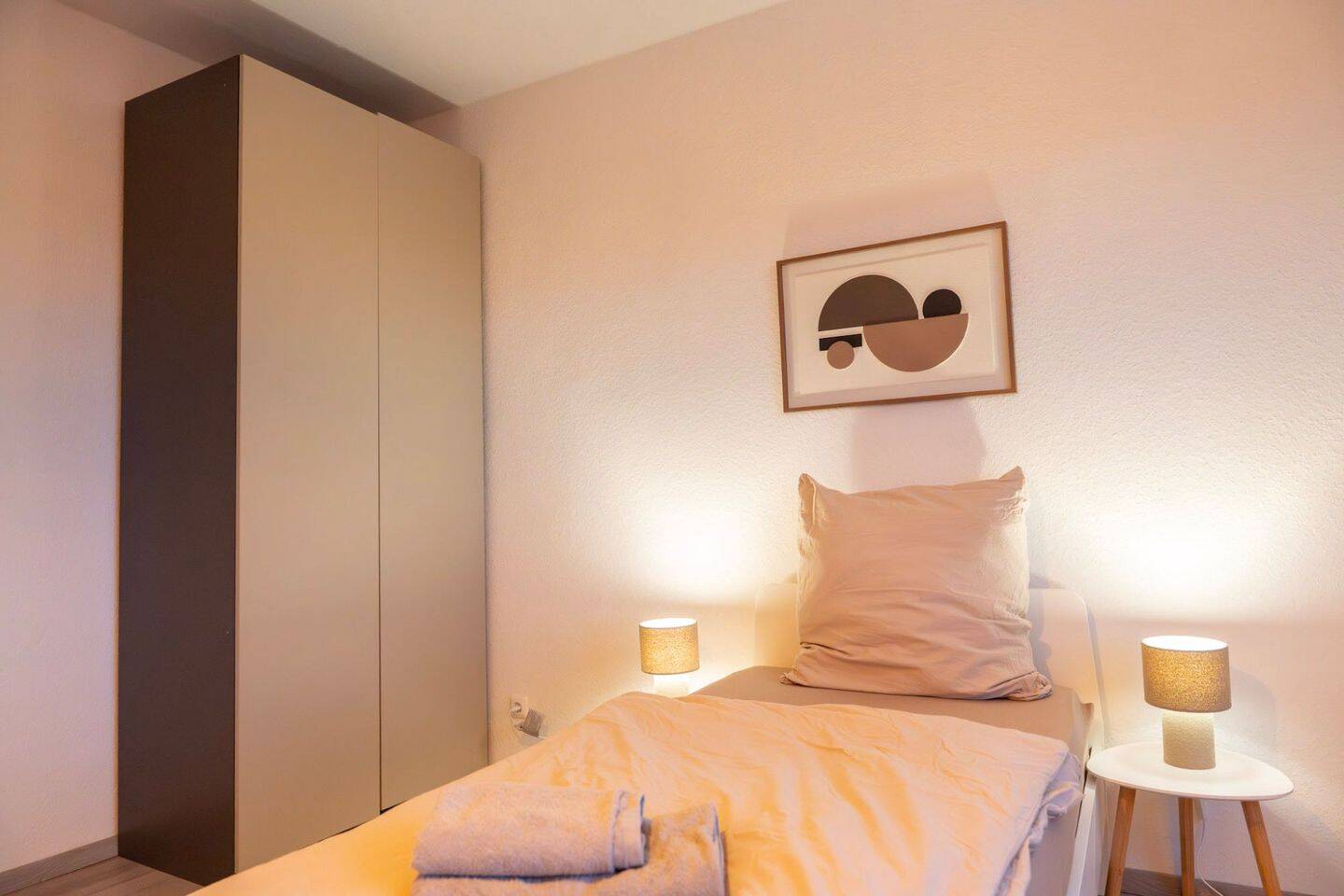 Möblierte Wohnung auf Zeit in Bremerhaven - zentral & komfortabel wohnen – Bremerhaven – Vorschaubild 8