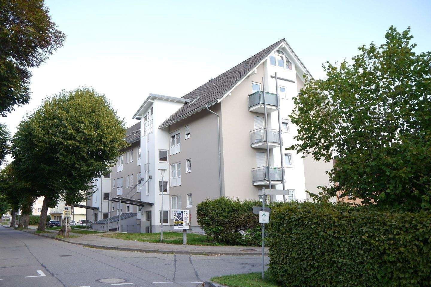 Perfekte Kapitalanlage 16 Familienhaus voll vermietet – Bonndorf im Schwarzwald – Bild 1 von 1