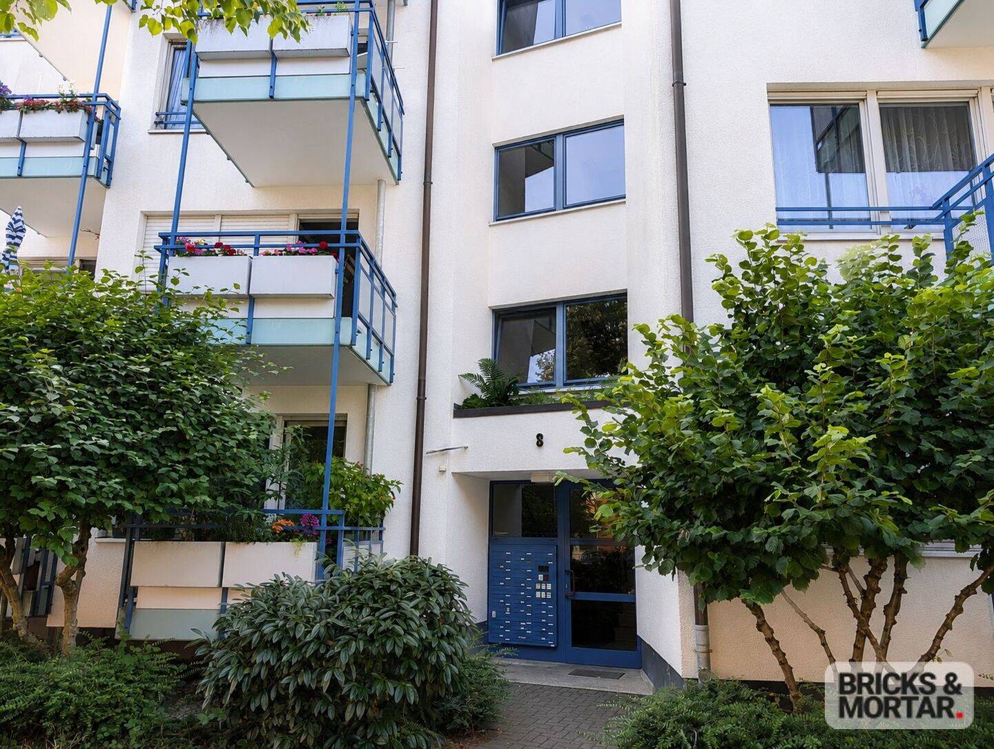 Attraktive Eigentumswohnung mit Aufzug und Balkon mit Süd-Ost-Ausrichtung – Leipzig – Vorschaubild 2