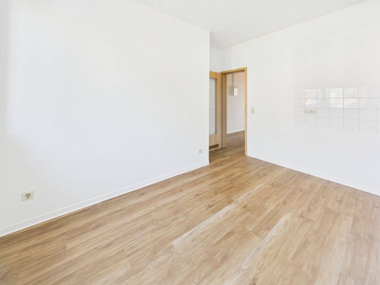 2-Raum-Wohnung mit Balkon auf dem Kapellenberg – Chemnitz – Vorschaubild 5