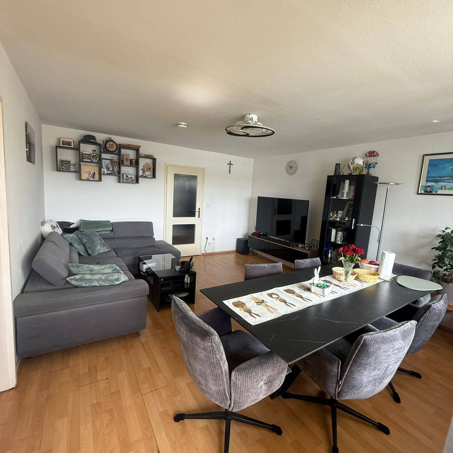 3-Zimmer-Wohnung mit Süd-Balkon und Blick ins Grüne in München-Feldmoching – München – Vorschaubild 2