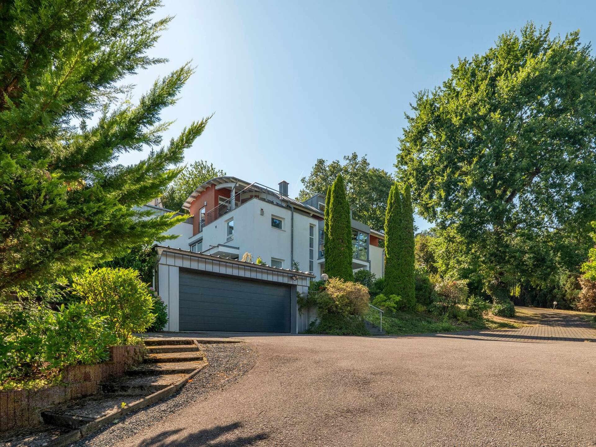 Villa in 54439 Saarburg mit 290 m² kaufen