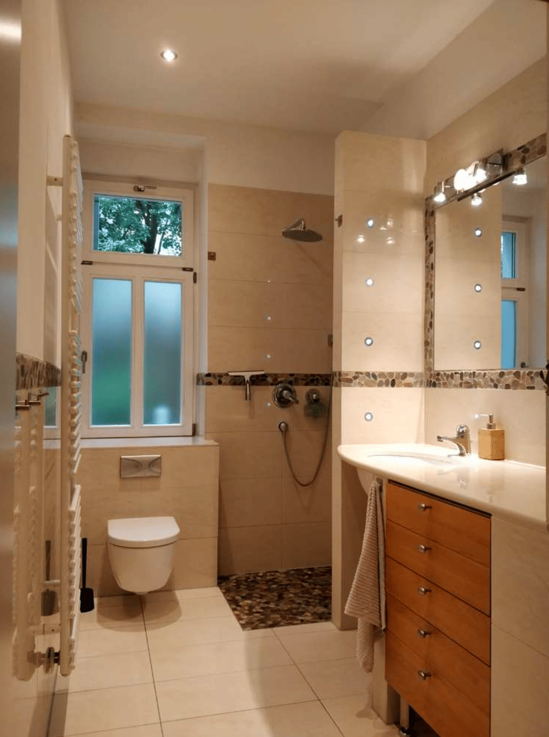 Schöne 1,5-Zimmer-Hochparterre-Wohnung mit Balkon und Einbauküche in Au, München – München – Vorschaubild 4