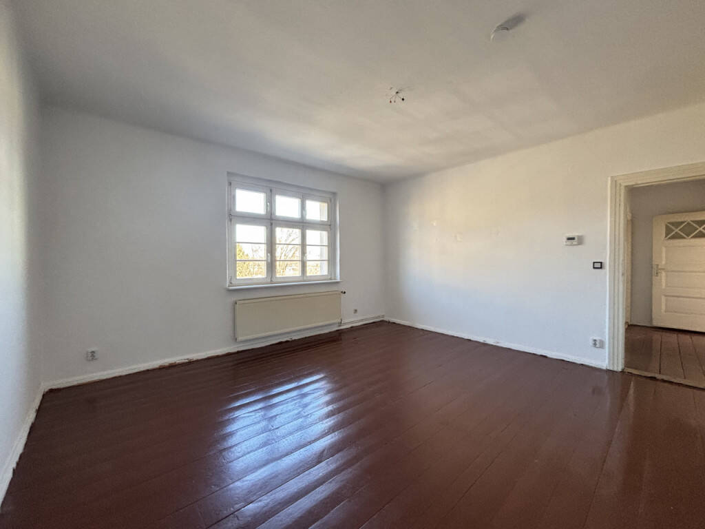 2 Zimmer im Altbau mit Renovierungsbonus – Frankfurt (Oder) – Bild 1 von 9