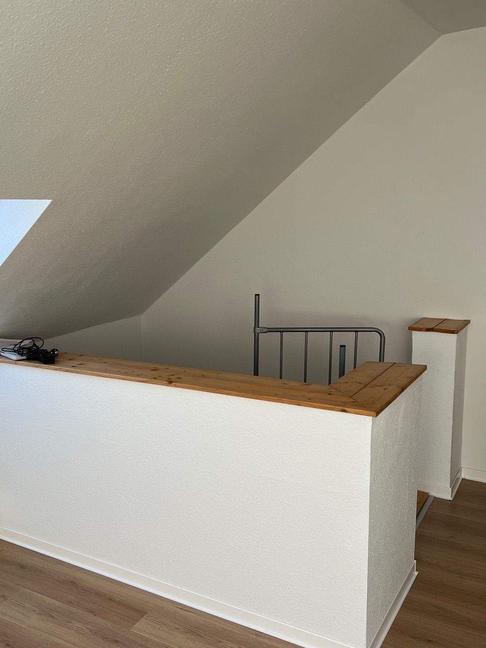 MÖBLIERTE MAISONETTE-WOHNUNG IN GUTER AUSSTATTUNG!!! – Chemnitz – Vorschaubild 5