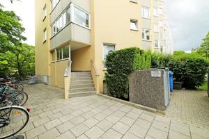 Vermietete 1-Zimmer-Citywohnung mit Loggia, nur wenige Gehminuten zum Westpark in München-Sendling! – 80686 München – Vorschaubild 7