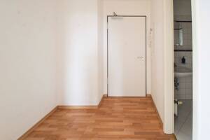 Unkompliziert einziehen oder : 2-Zi.-ETW mit Balkon, TG-Stellplatz und Aufzug in guter Lage – 4209 Leipzig – Vorschaubild 9