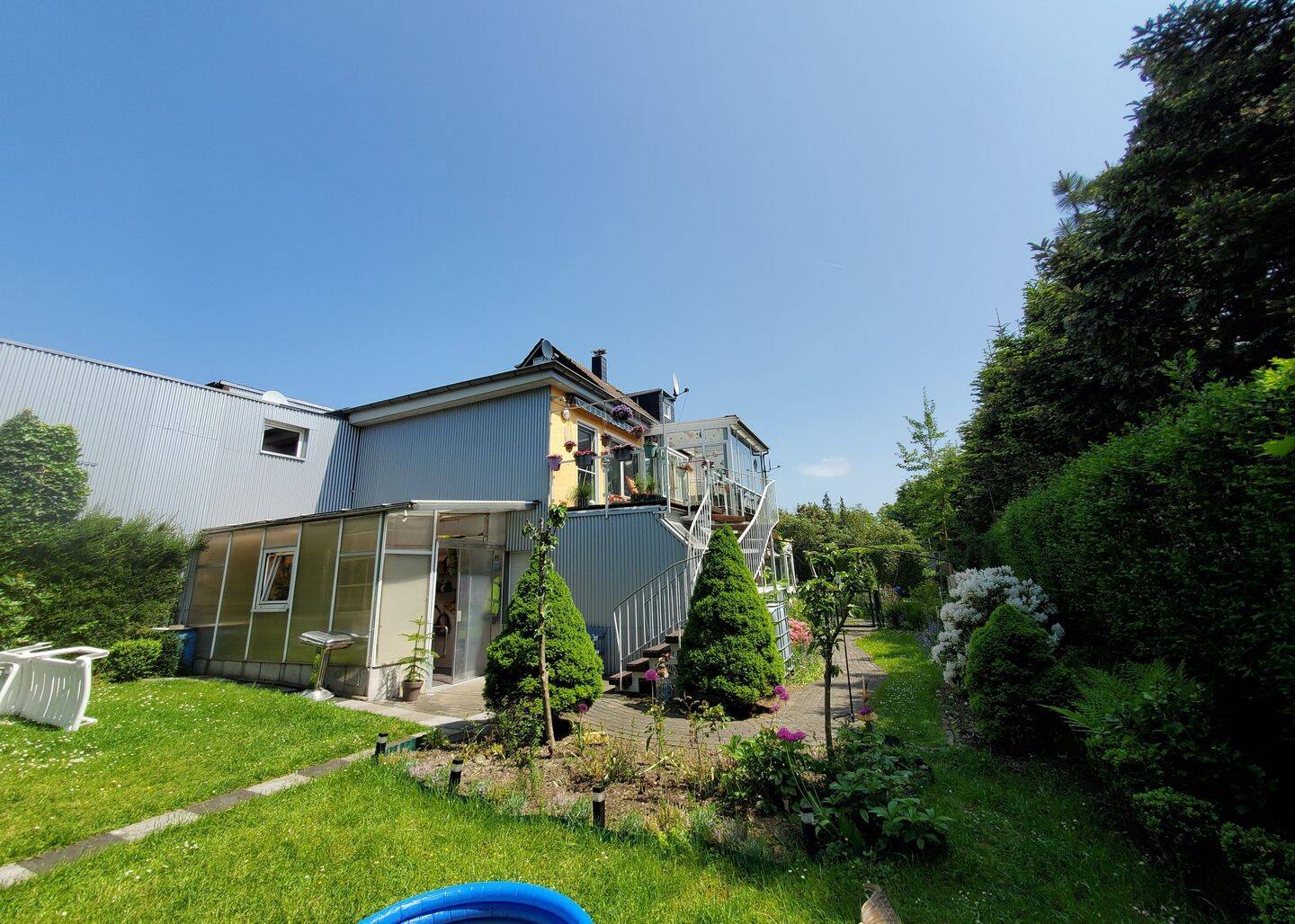Investoren aufgepasst: Vollvermietetes Ensemblehaus mit Wintergarten & Ausgebautem Dachboden – Remscheid – Vorschaubild 7