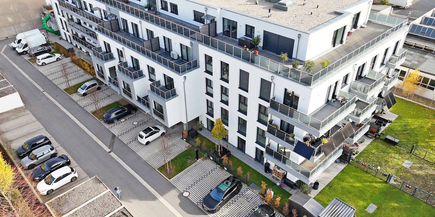 4-ZIMMER NEUBAUWOHNUNG MIT 20m² BALKON - barrierefrei - KfW 55 – Fürth – Vorschaubild 4