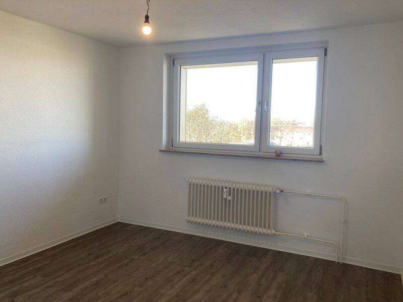 Ziehen Sie ein und richten sich alles gemütlich ein! – Braunschweig – Vorschaubild 3