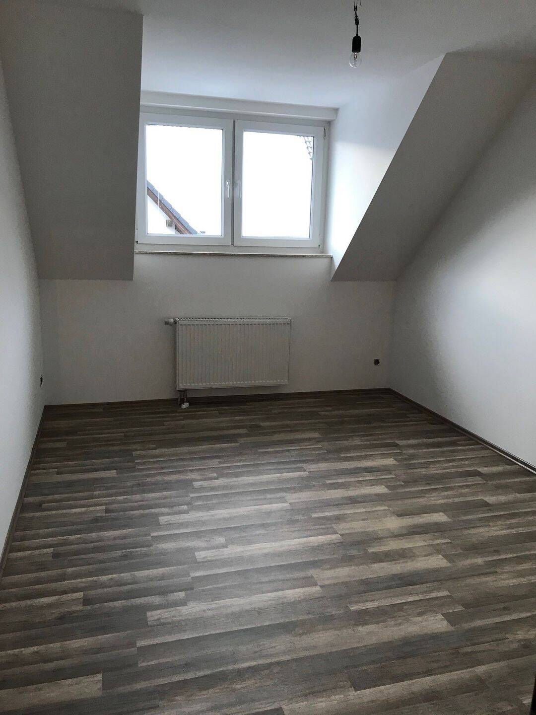Doppelhaushälfte mit Terrasse und kleinem Garten – Chemnitz – Vorschaubild 7