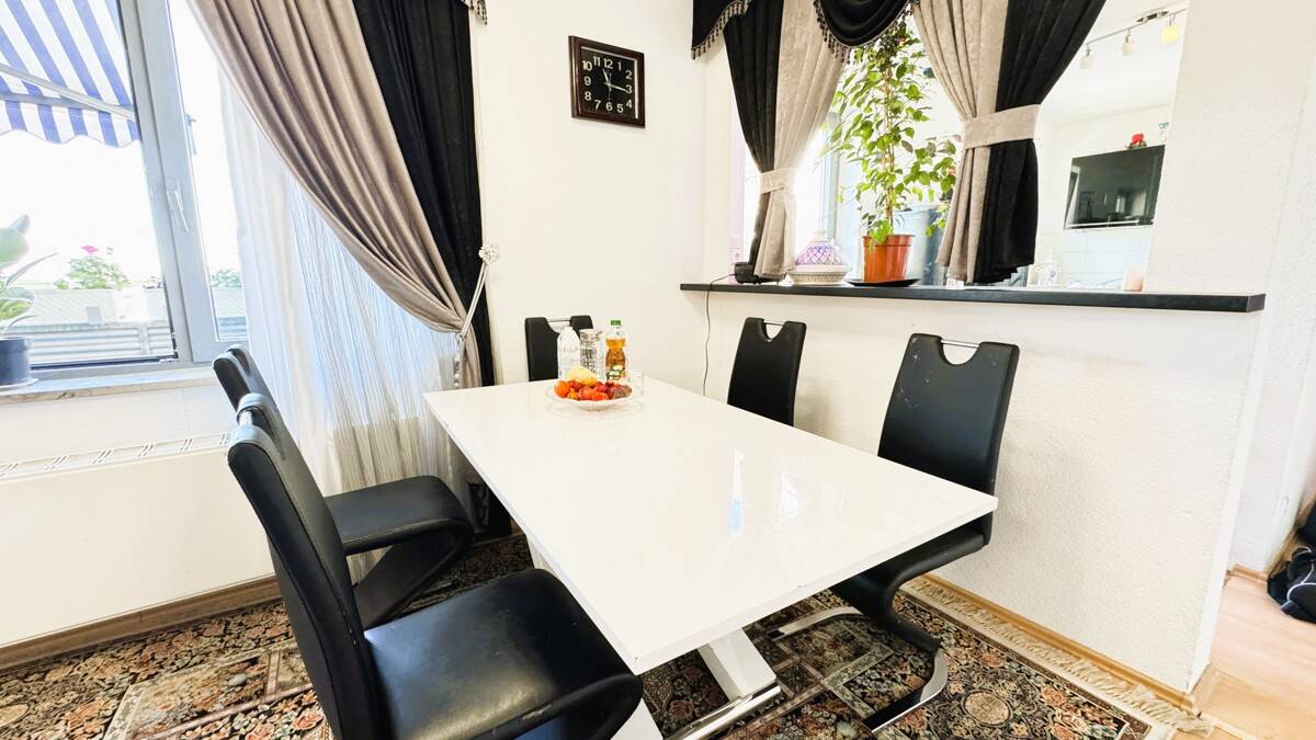 Moderne Penthouse-Wohnung mit Balkon im Herzen von Leipzig – Leipzig – Vorschaubild 3