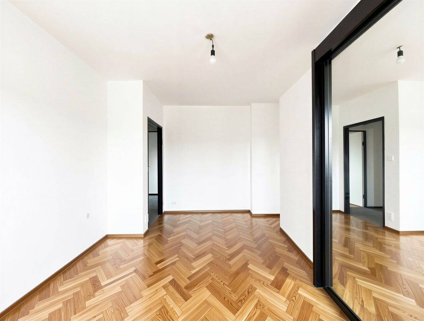 Renovierungsbedürftige, helle 2-Zimmer-Wohnung im grünen Lichtenrade – Berlin – Vorschaubild 6
