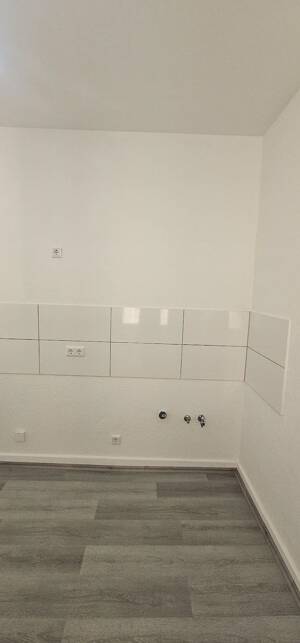 Sommer Special, 2 NKM frei bei Anmietung, 3 Zimmer Wohnung zu vermieten – 47137 Duisburg – Vorschaubild 5