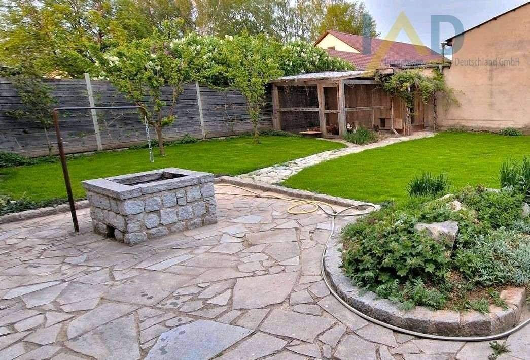 Familienfreundliches MEHRFAMILIENHAUS - Garten, Nebengebäude und Privatsphäre