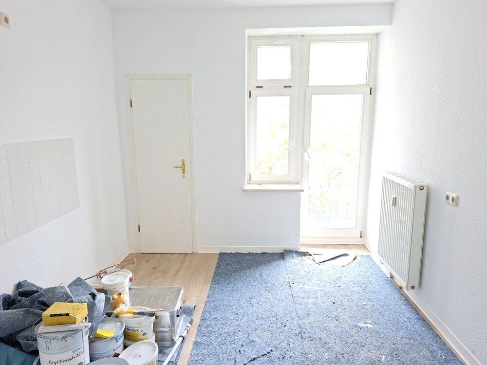 !! NEUE EINBAUKÜCHE, 2-Zimmer-Wohnung mit neuem Laminat im Stadtteil Schlosschemnitz !! – Chemnitz – Vorschaubild 3