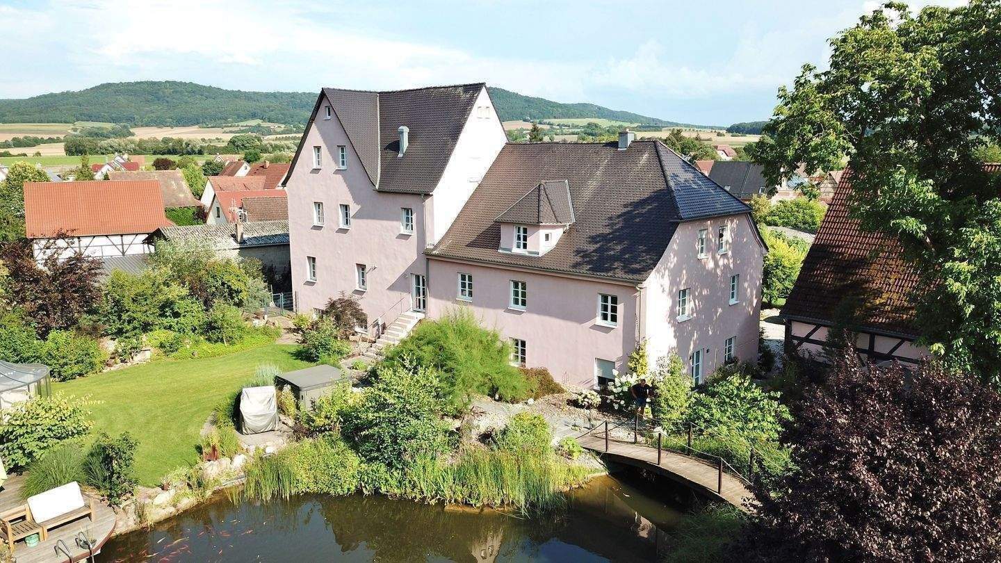 Historische Mühle im Herzen von Eggolsheim, Arbeiten und Wohnen mit 860 qm WF und 4.404 qm Grund