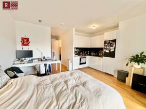 Urban wohnen am Osthafen - neuwertiges 1-Zimmer-Apartment mit Balkon & EBK – 60314 Frankfurt am Main – Vorschaubild 2